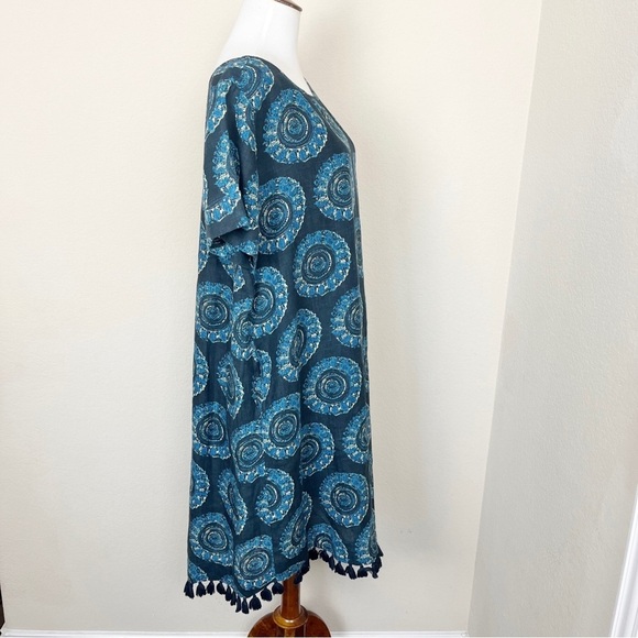 Roller Rabbit Indigo Medallion Ambrose
Hinata Dress - Picture 8 of 13